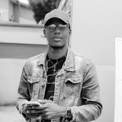 Website Developer & Designer 🧑🏾💻,Graphics Design🧑💻🎨 UI Designer.