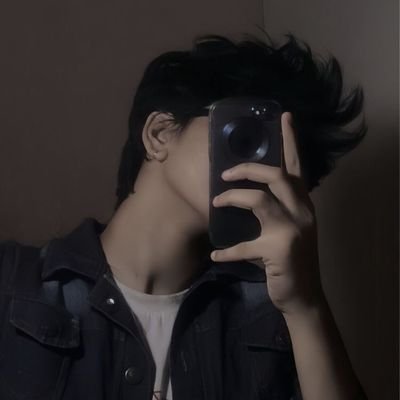 RRawat80665's profile picture. Never give up on your dreams.

Follow for follow back.💯