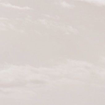 z112_r's profile picture. نُحسن الظن بالله، فنمضي مطمئنين.