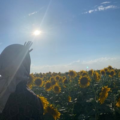 mrv_rtn's profile picture. 🌼”Bazen bir çiçek için ağlarız, Allah’ın bizim için bir bahçe hazırladığını bilmeden.”🌼