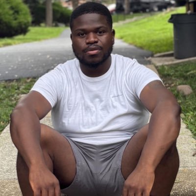 Get money/ listen to my latest EP Trill n*gga stories on Apple Music /Spotify Link in bio ❤️💪🏿💪🏿💪🏿💪🏿💪🏿 follow me on IG trillgolberg_