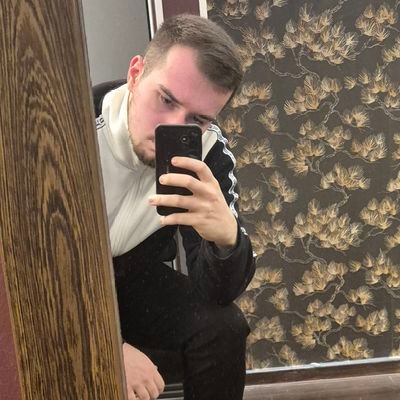 MaxProMoYouu's profile picture.