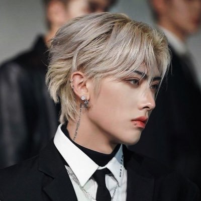 ⋆⭒˚.⋆ 𝚄𝚛𝚋𝚊𝚗 𝙳𝚎𝚌𝚊𝚢 𝚁𝚒𝚌𝚔𝚢 ⋆⭒˚.⋆ that’s it that’s the bio