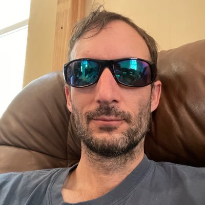 GeorgeCarl82142's profile picture. 
