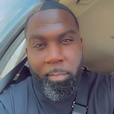 CrEatIvEcOnEpT's profile picture. 