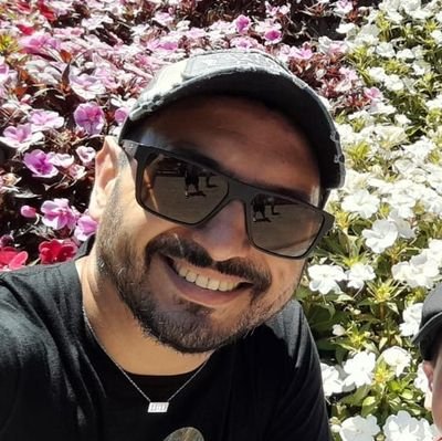 Nada nos pasa por casualidad, si pasa es porque lo buscamos.