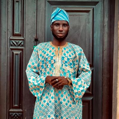 Entrepreneur/Professional Painter/I sell all kinds of frame🖼️A Rare Ibadan man/Burnaboy lover/Seyi Vibez/ChealseFC/Sport pundit ⚽⚽⚽ Historian.