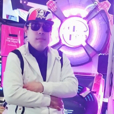 JoelRuiz34's profile picture. ●DJ/Producer ●Raging Alcoholic ●Club life ●Philanthropist ●Fitness Guru & Father of 3