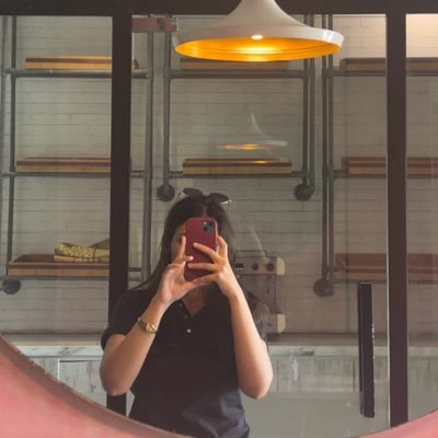 alvee_02's profile picture. fake idgafer