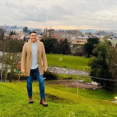 Sin rencores pero con memoria. Trabajador 🚓 y Estudiante 👨⚖️