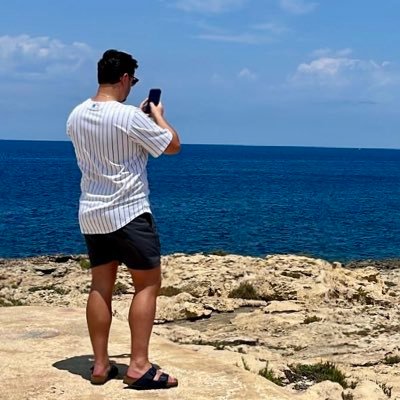 Head of Media @WimborneTownFC | #SaintsFC Fan | Instagram: @kyran_rickman, @KyranSport | Personal Account