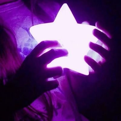 Moonlighting_79's profile picture. 