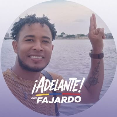 Mira la esencia, no las apariencias. El cuerpo es solo un estuche y los ojos la ventana de nuestra alma