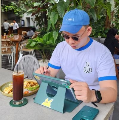 findingnanaa's profile picture. 