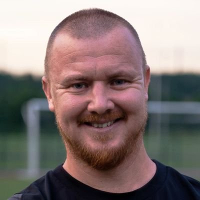 Lead YDP Coach, Chippenham Town FC ⚽️.
Previous teams: Cheltenham Town , Swindon Town , TPS , RAF Women 🏆, UKAF Women🏆🏆🏆, Southampton & Boston United