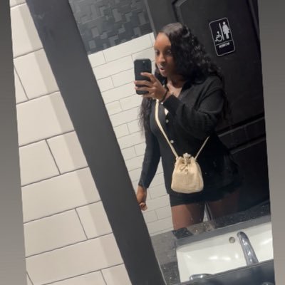 •Future RMA👩⚕️ |•03/23😍🤸🏾♂️|•👻:darkskin_baby78|• Humble🤙🏾