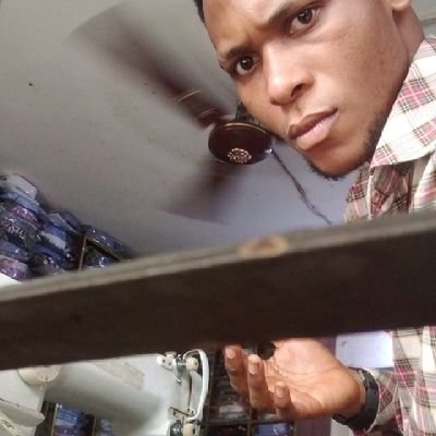 A fashion designer that's deals on unisex wears🪡🧵
DM lets vibe💯📌
office @ ABA, Abia State Nigeria