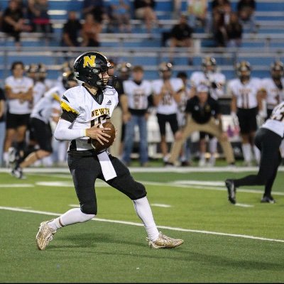 🏈 QB1 | Class of 2026 |NHS 💪🏼 Dedicated | Disciplined | Humble 🙏🏼 Faith-Fueled | Family-Raised | Coachable 📍 Newton, KS | DM for highlights