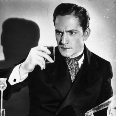 seanandmarina's profile picture. my name is JAMES or VICTOR but you can also call me marina !!! your favourite sailor!!! 🛳️😟🙄🌺🇬🇷🇰🇷🇺🇾 i am insane!!! 😵‍💫🏝️☀️