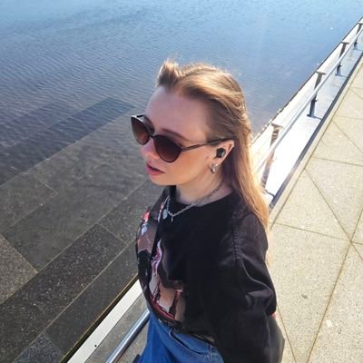 olyazabolockaya's profile picture. sometimes at deep night 🪐🌙 
ig: olyazabolockaya