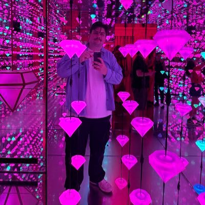 hotpocketpimp's profile picture. it’s not that serious