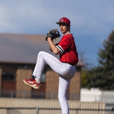 6'2 175lbs - Class of 2027
RHP/1B - North Central High School -
hunteradan186@gmail.com