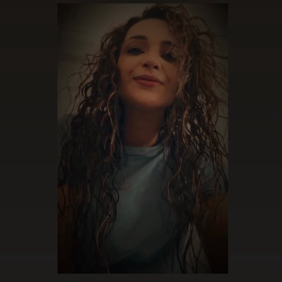 Karma der ki.. zamanı geldiğinde herkes başkasına yaptıklarını bizzat yaşayacak.. ne eksik, ne fazla 🕊️