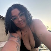 Fiona (@iamfionatrey) 's Twitter Profile