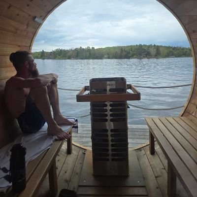 DenferLucifer's profile picture. 