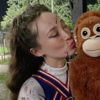 anny❤️🔥 (@ivysapphicss) 's Twitter Profile