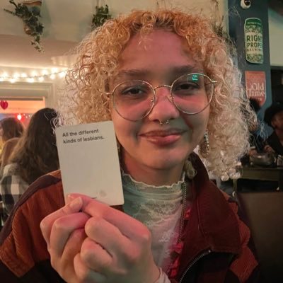 dykeposts's profile picture. they 22 nyc/dc