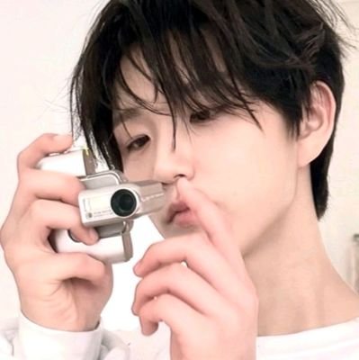 tsuumis's profile picture. err something something