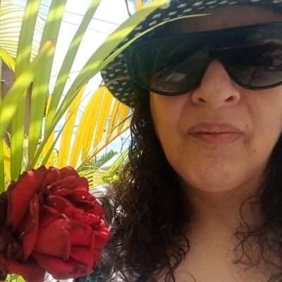 Teologa Cristiana, Por Amor Escudera de Mi Pichu Zelaya Castro sin pedir nada a cambio, y emprendedora cuenta Instagram :@tarassnaksymas1🙏🐶😺🇭🇳🛡️