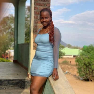 Theophilus ❤️😊| An economics student|# Mobile nail tech 💅°|| I'm already loved and chosen by my God 😊