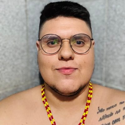 meu território, minha intensidade, transgênero 🏳️⚧️, umbandista praticante 📿🍷🎩