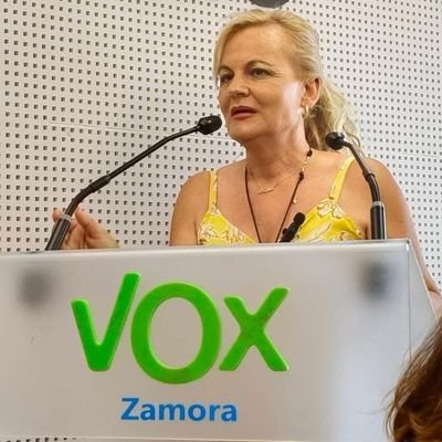 macalenri's profile picture. Procuradora en Cortes de Castlla y León