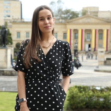 JuliiGil's profile picture. Pasé por El Espectador, El Colombiano y Valora Analitik. Ahora en @RevistaSemana
Maestranda en @FIGRIExternado 🌎 
Investigadora adscrita @OV_URosario 🇻🇪