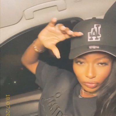 taynatavia's profile picture. 🇯🇲|| All fun and games