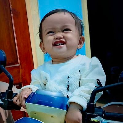 RitaH15575's profile picture. 