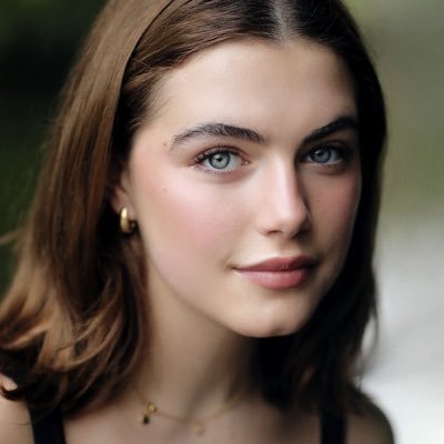 Ella Bright Updates Profile