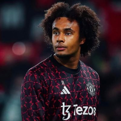 utdtoy's profile picture. Fuck it….toy with me if you can