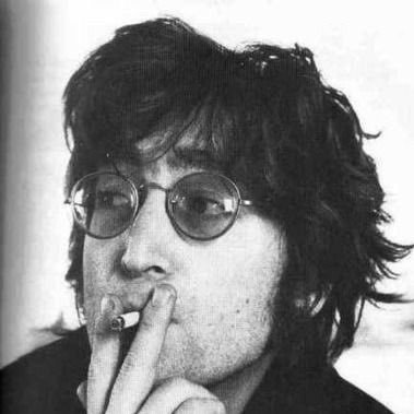 “When he sparkles the earth begins to sway” — Beatles + Monkees fan — priv: @MARVINSTROUSERS 🍉