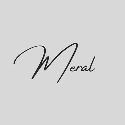 مصممة لوقو و بطاقات دعوه و CVو اعمل ابحاث جامعيه و حل واجبات 📝👩💻