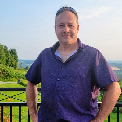 Canadien français, nationaliste chrétien.