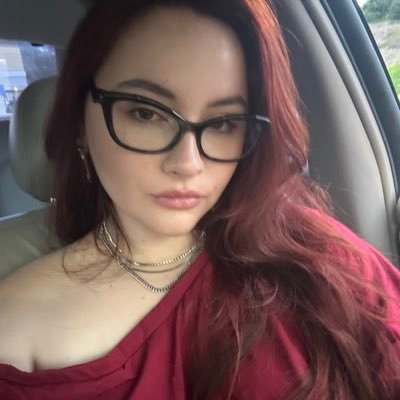 afbilb's profile picture. ⴵ I spend most of my time doing unproductive things, and listening to jazz.