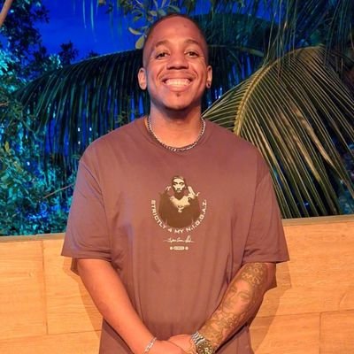 MarcioRSouza3's profile picture. 34 anos, carioca, Flamenguista, Fisioterapeuta, amante do samba e das coisas boas da vida.