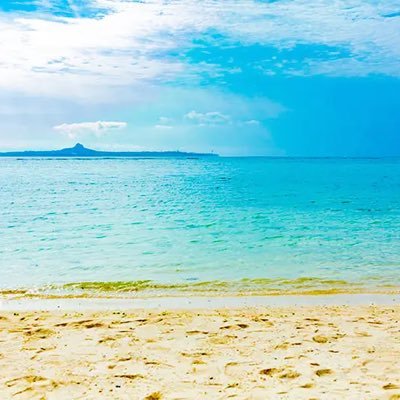 はじめまして。毎日不安な日本列島。どうか毎日が穏やかに過ごせますように。感じたこと、思ったことポロッとつぶやきます。なるべく御挨拶させていただきますが、無言フォローも失礼します(^_^;