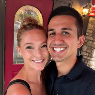 erinnb909's profile picture. 