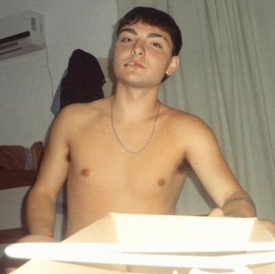 valenguerrini8's profile picture. Quemero, por suerte o por desgracia.

14.276.579