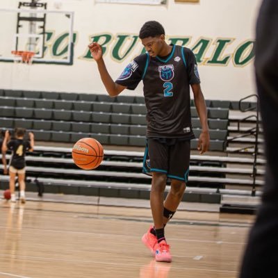 Kwame “Iceman” Poke Jr Height: 6”4 Guard Location: Orlando, FL Class: 2027 Email: Kjtheiceman@gmail.com NCAA ID: 2404257066